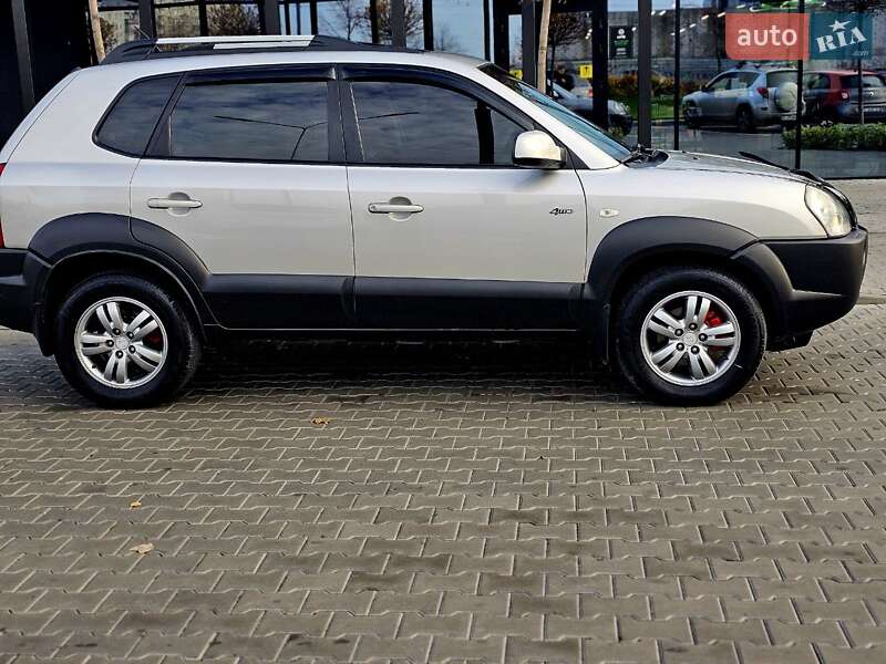 Внедорожник / Кроссовер Hyundai Tucson 2007 в Днепре