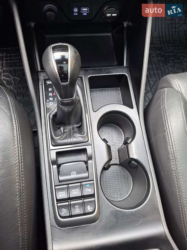 Внедорожник / Кроссовер Hyundai Tucson 2017 в Ивано-Франковске