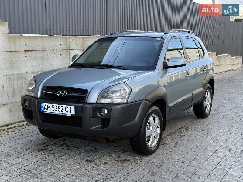 Внедорожник / Кроссовер Hyundai Tucson 2007 в Львове