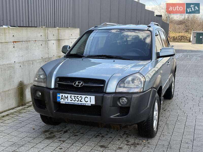 Внедорожник / Кроссовер Hyundai Tucson 2007 в Львове