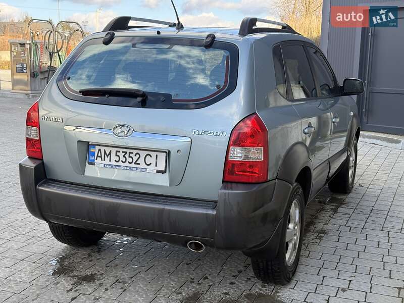 Внедорожник / Кроссовер Hyundai Tucson 2007 в Львове
