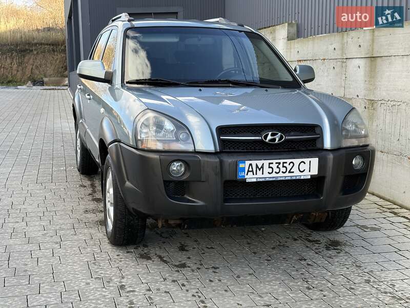 Внедорожник / Кроссовер Hyundai Tucson 2007 в Львове