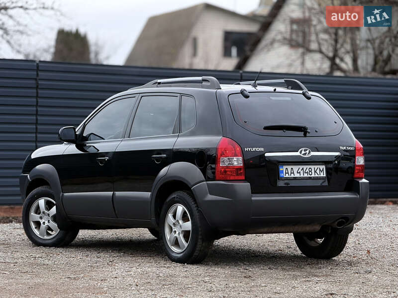 Внедорожник / Кроссовер Hyundai Tucson 2008 в Мене