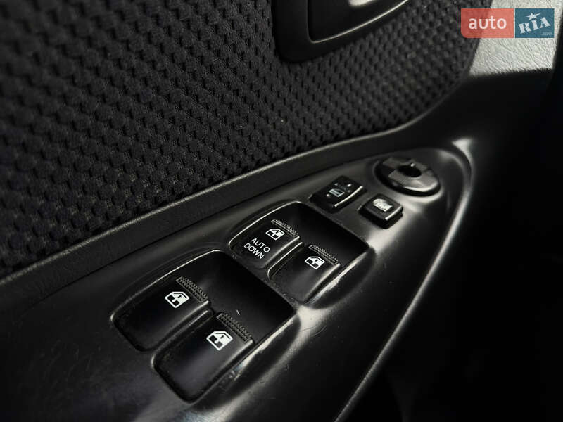 Внедорожник / Кроссовер Hyundai Tucson 2008 в Мене