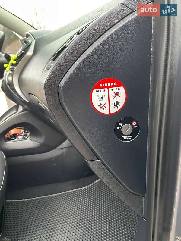 Внедорожник / Кроссовер Hyundai Tucson 2015 в Зеленодольской