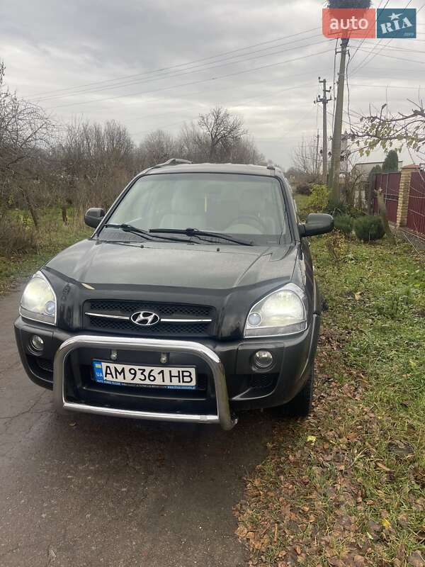 Внедорожник / Кроссовер Hyundai Tucson 2005 в Житомире