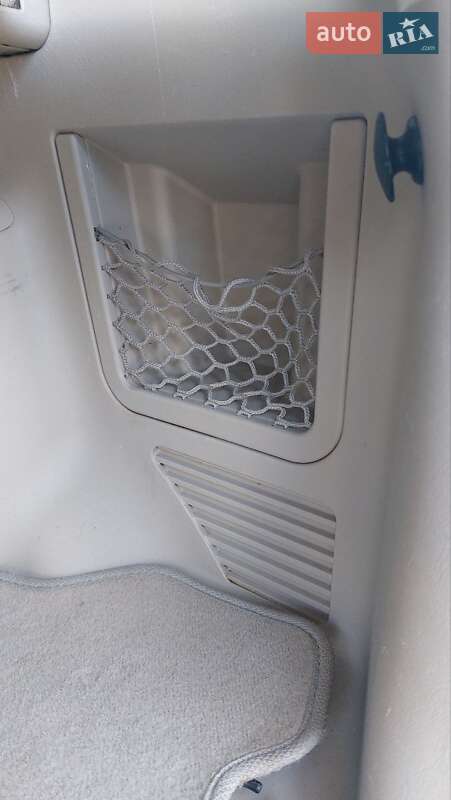 Внедорожник / Кроссовер Hyundai Tucson 2006 в Коростене фото 3 Внедорожник / Кроссовер Hyundai Tucson 2006 в Коростене