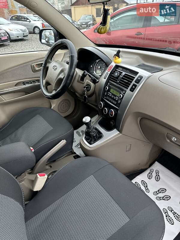 Внедорожник / Кроссовер Hyundai Tucson 2009 в Смеле