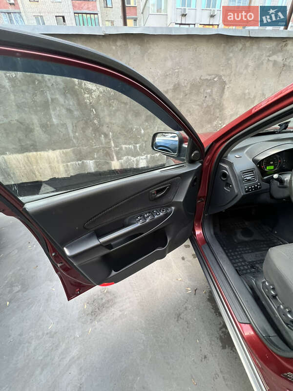 Внедорожник / Кроссовер Hyundai Tucson 2008 в Киеве фото 12 Внедорожник / Кроссовер Hyundai Tucson 2008 в Киеве