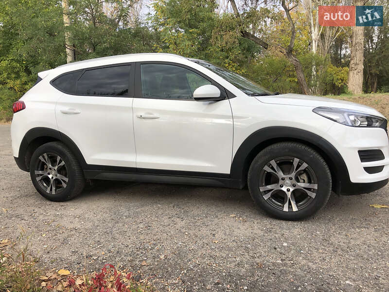 Внедорожник / Кроссовер Hyundai Tucson 2019 в Запорожье