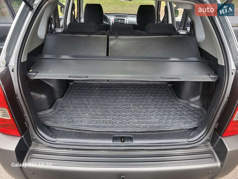 Внедорожник / Кроссовер Hyundai Tucson 2008 в Ирпене