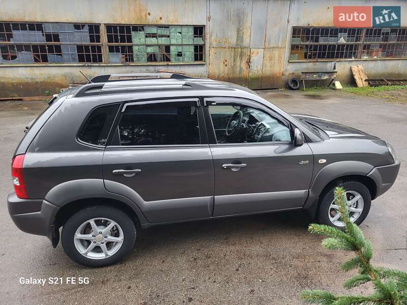 Внедорожник / Кроссовер Hyundai Tucson 2008 в Ирпене