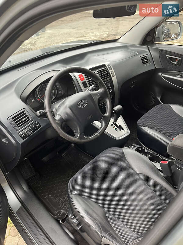 Внедорожник / Кроссовер Hyundai Tucson 2011 в Ровно