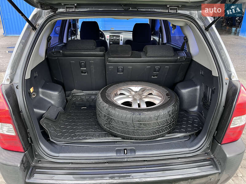 Внедорожник / Кроссовер Hyundai Tucson 2008 в Харькове