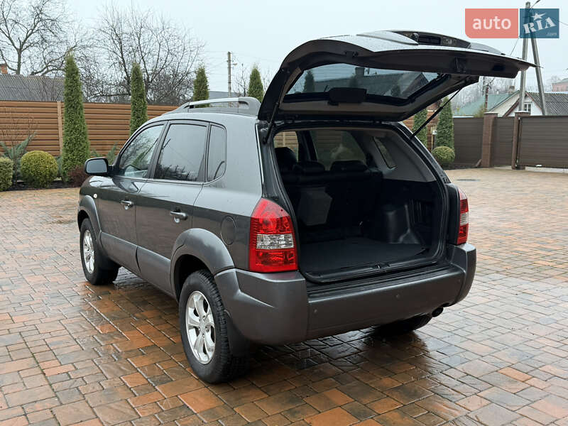 Внедорожник / Кроссовер Hyundai Tucson 2009 в Чернигове