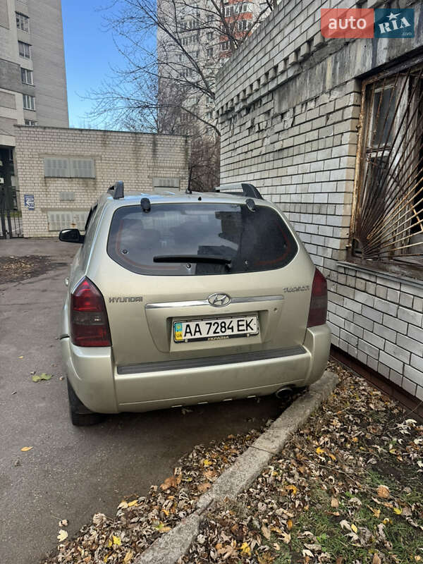 Внедорожник / Кроссовер Hyundai Tucson 2006 в Киеве