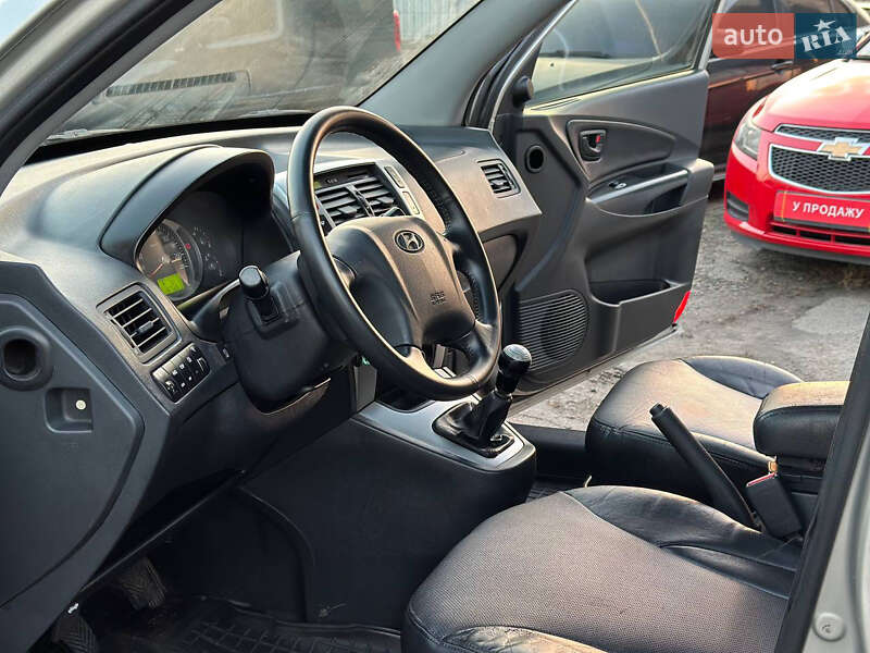Внедорожник / Кроссовер Hyundai Tucson 2007 в Днепре