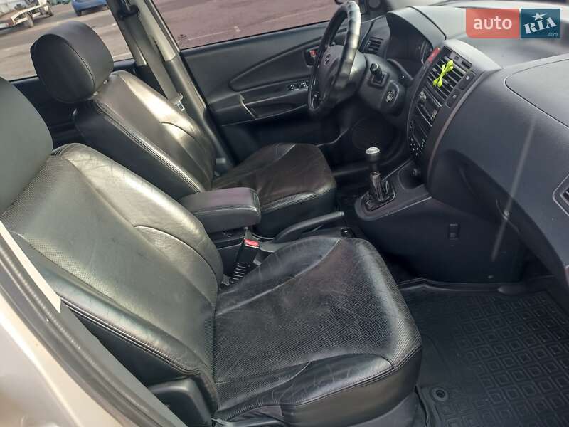 Внедорожник / Кроссовер Hyundai Tucson 2005 в Харькове фото 18 Внедорожник / Кроссовер Hyundai Tucson 2005 в Харькове