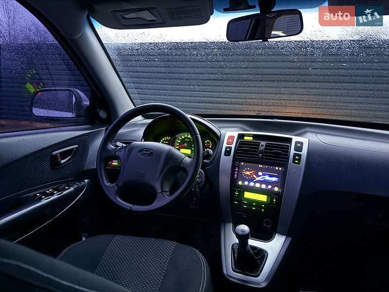 Внедорожник / Кроссовер Hyundai Tucson 2007 в Мене