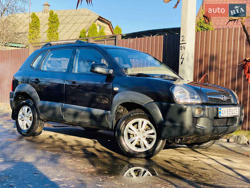 Внедорожник / Кроссовер Hyundai Tucson 2009 в Харькове