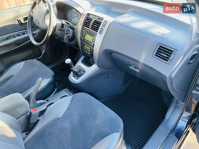 Внедорожник / Кроссовер Hyundai Tucson 2009 в Харькове