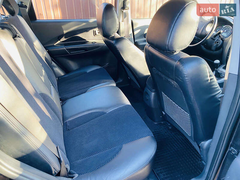 Внедорожник / Кроссовер Hyundai Tucson 2009 в Харькове