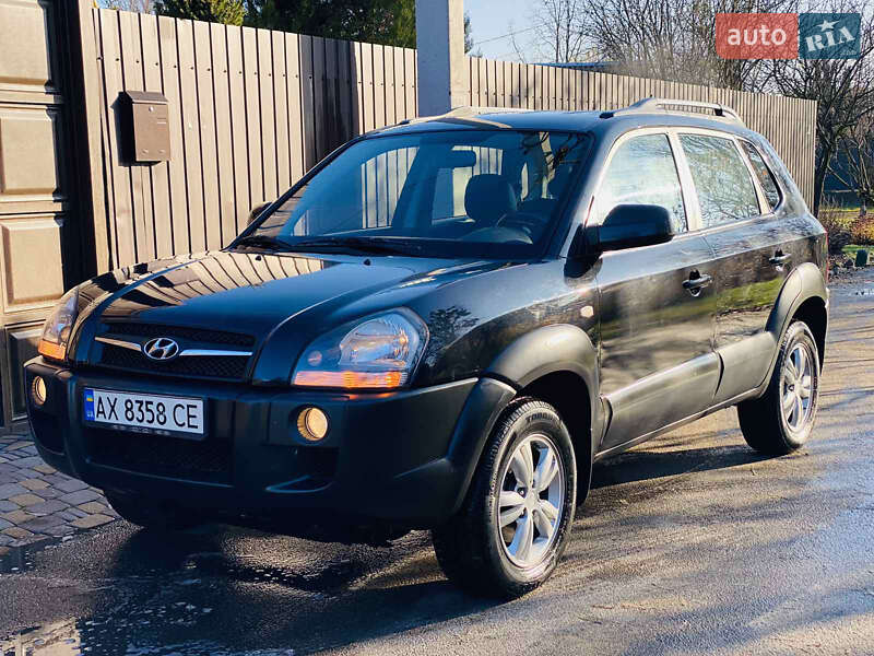 Внедорожник / Кроссовер Hyundai Tucson 2009 в Харькове