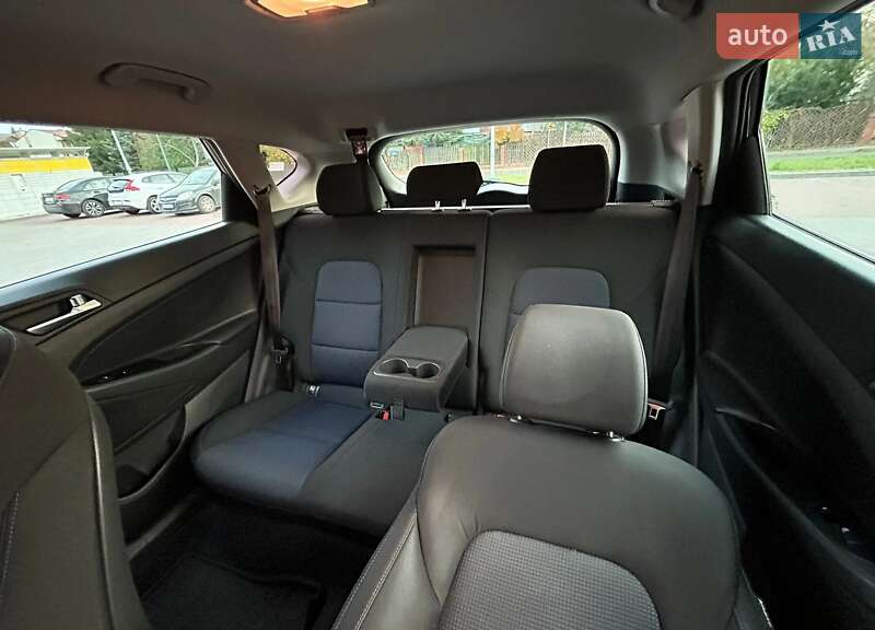 Внедорожник / Кроссовер Hyundai Tucson 2017 в Киеве