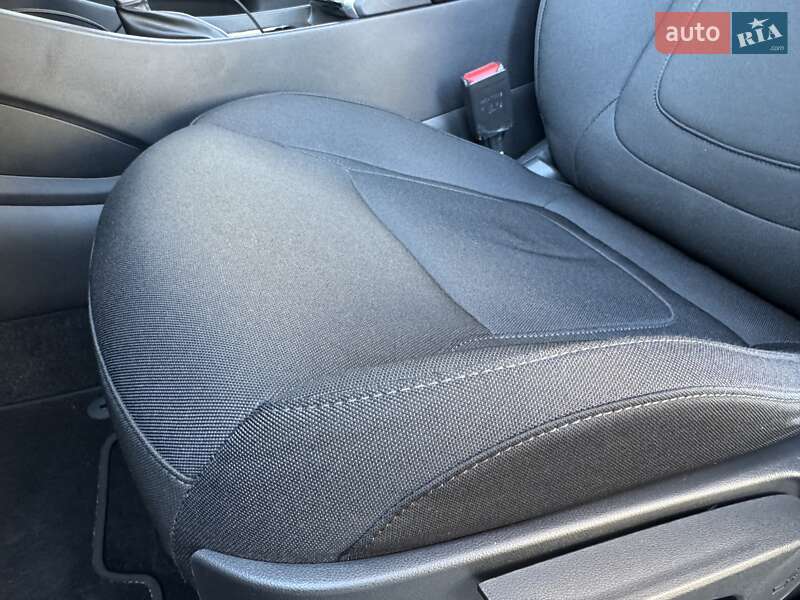 Внедорожник / Кроссовер Hyundai Tucson 2023 в Киеве