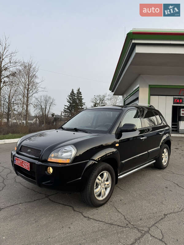 Позашляховик / Кросовер Hyundai Tucson 2008 в Харкові фото 5 Позашляховик / Кросовер Hyundai Tucson 2008 в Харкові