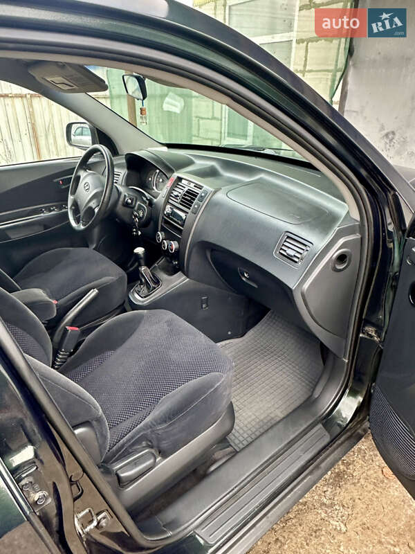 Позашляховик / Кросовер Hyundai Tucson 2008 в Чернігові