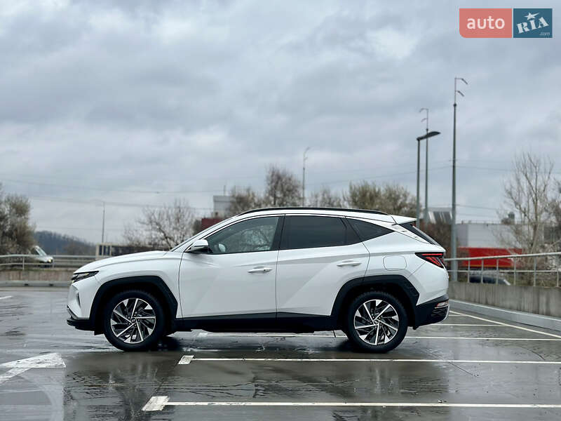 Внедорожник / Кроссовер Hyundai Tucson 2021 в Киеве