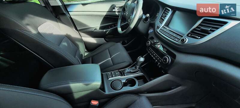 Позашляховик / Кросовер Hyundai Tucson 2017 в Одесі фото 9 Позашляховик / Кросовер Hyundai Tucson 2017 в Одесі