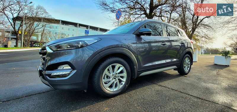 Позашляховик / Кросовер Hyundai Tucson 2017 в Одесі фото 14 Позашляховик / Кросовер Hyundai Tucson 2017 в Одесі