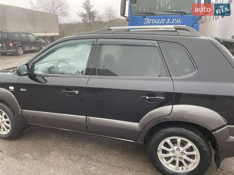 Позашляховик / Кросовер Hyundai Tucson 2004 в Томашполі