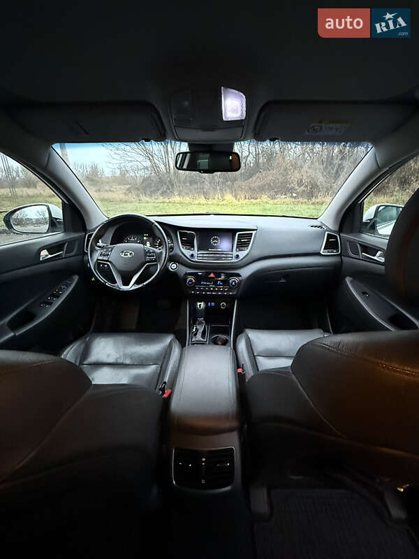 Внедорожник / Кроссовер Hyundai Tucson 2016 в Харькове