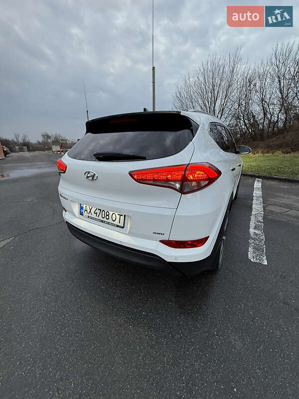 Внедорожник / Кроссовер Hyundai Tucson 2016 в Харькове