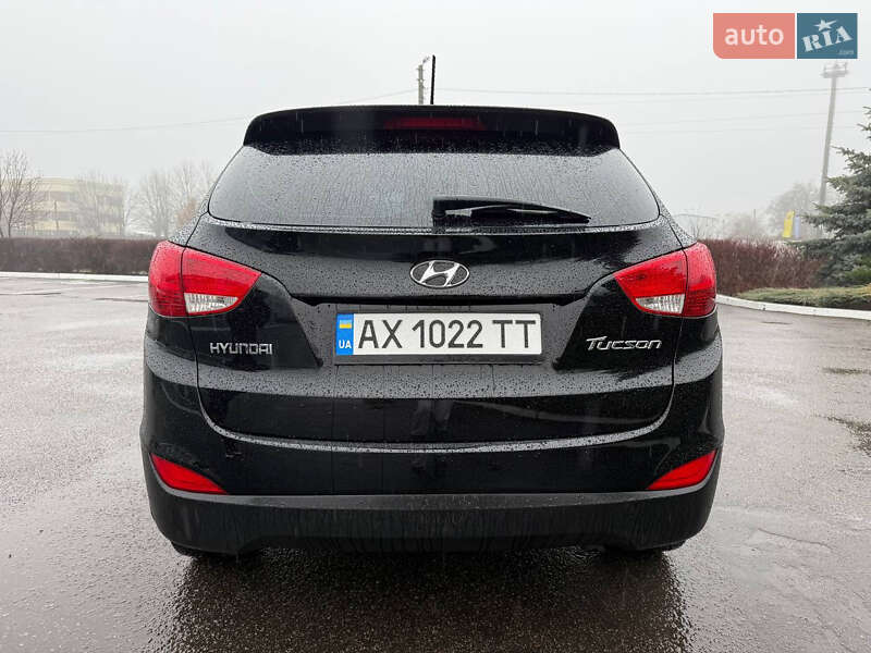 Позашляховик / Кросовер Hyundai Tucson 2012 в Полтаві