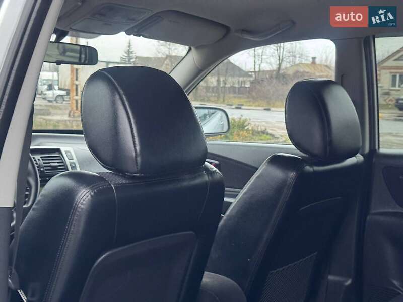 Позашляховик / Кросовер Hyundai Tucson 2011 в Охтирці