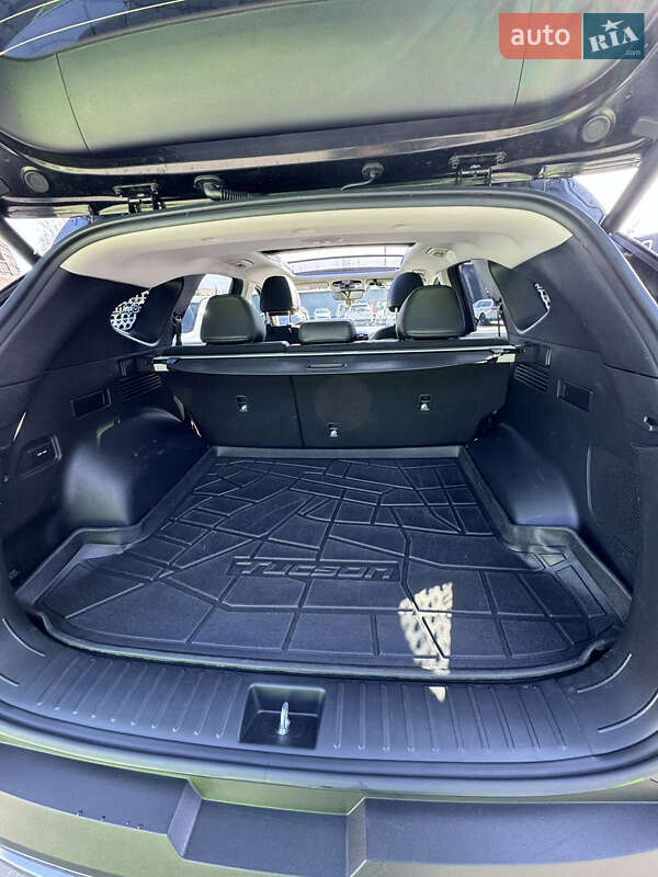 Внедорожник / Кроссовер Hyundai Tucson 2021 в Киеве