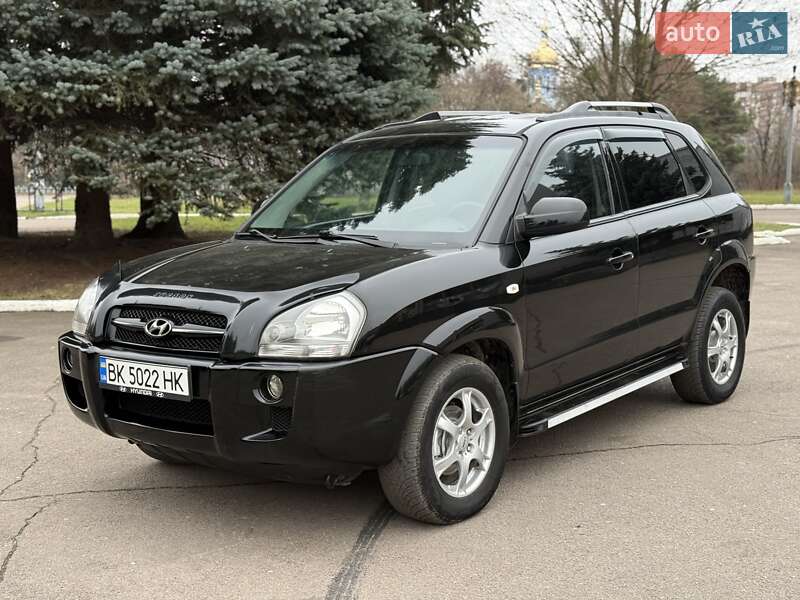 Позашляховик / Кросовер Hyundai Tucson 2008 в Рівному