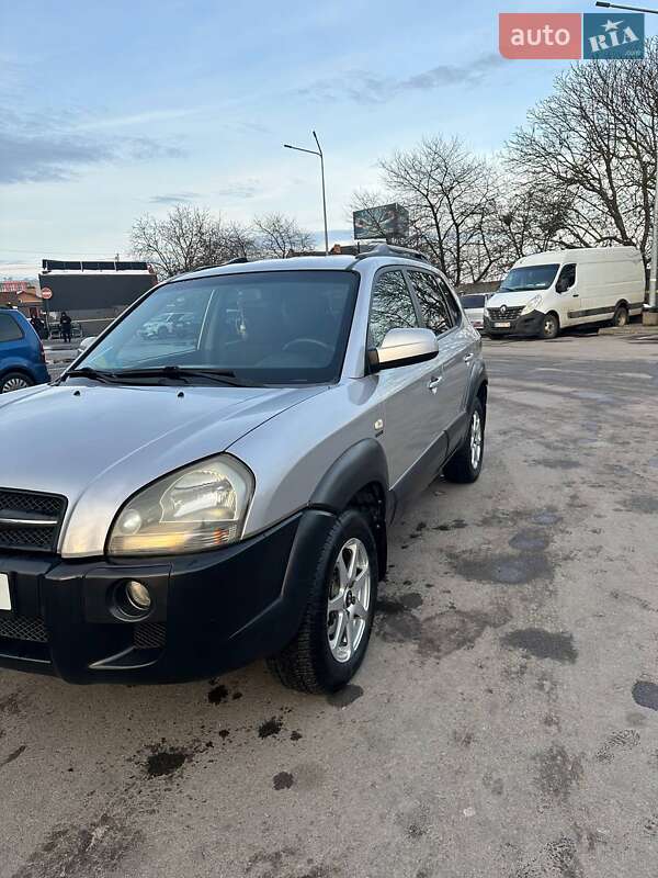 Позашляховик / Кросовер Hyundai Tucson 2005 в Львові