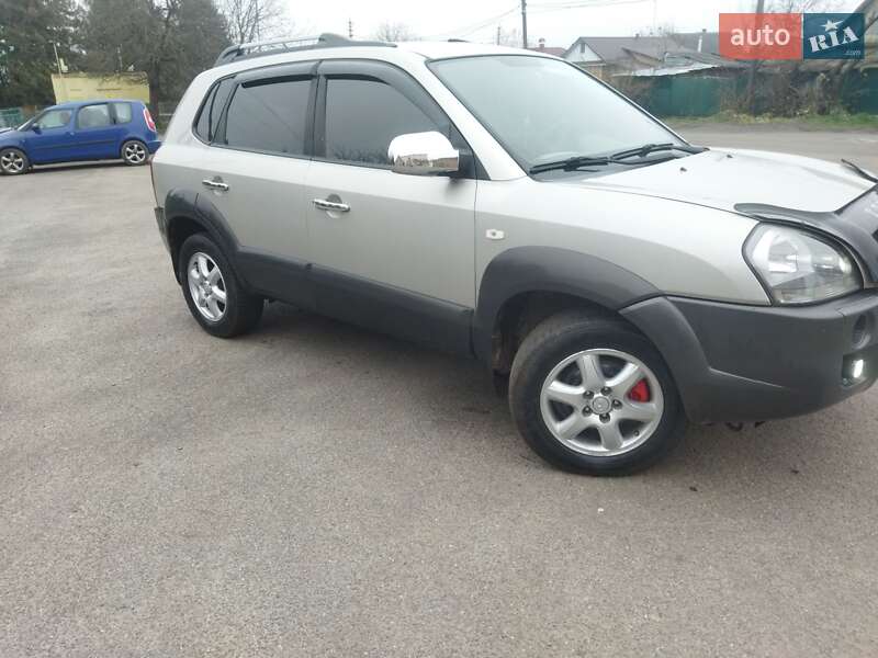 Внедорожник / Кроссовер Hyundai Tucson 2008 в Изяславе фото 2 Внедорожник / Кроссовер Hyundai Tucson 2008 в Изяславе