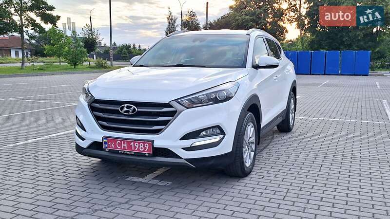 Позашляховик / Кросовер Hyundai Tucson 2016 в Коломиї