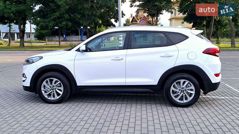 Позашляховик / Кросовер Hyundai Tucson 2016 в Коломиї