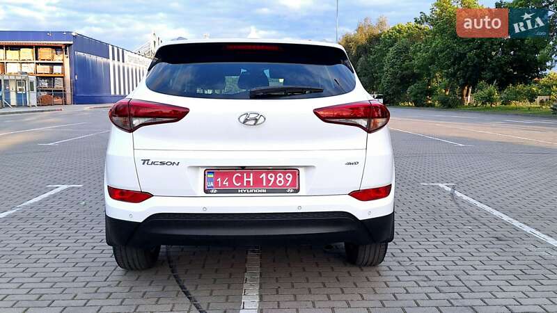 Позашляховик / Кросовер Hyundai Tucson 2016 в Коломиї