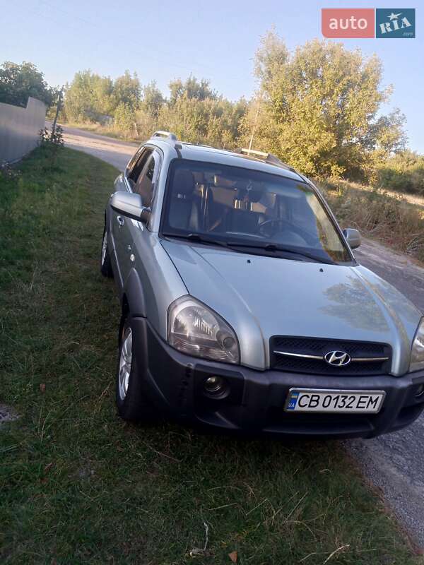 Внедорожник / Кроссовер Hyundai Tucson 2007 в Чернигове фото 7 Внедорожник / Кроссовер Hyundai Tucson 2007 в Чернигове