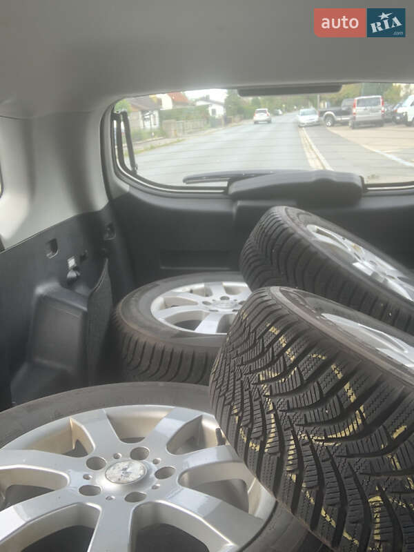 Позашляховик / Кросовер Hyundai Tucson 2010 в Харкові фото 4 Позашляховик / Кросовер Hyundai Tucson 2010 в Харкові