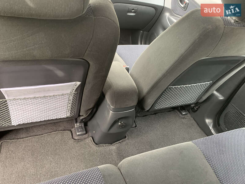 Позашляховик / Кросовер Hyundai Tucson 2010 в Харкові фото 17 Позашляховик / Кросовер Hyundai Tucson 2010 в Харкові