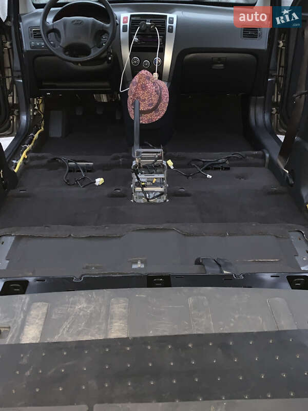 Позашляховик / Кросовер Hyundai Tucson 2010 в Харкові фото 29 Позашляховик / Кросовер Hyundai Tucson 2010 в Харкові